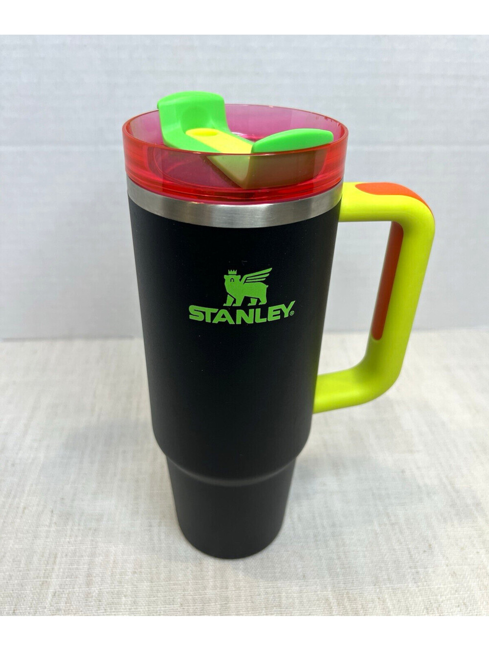 Stanley 30 oz / Travel Tumbler w/ Handle Twist Lid | Black Neon small scratch